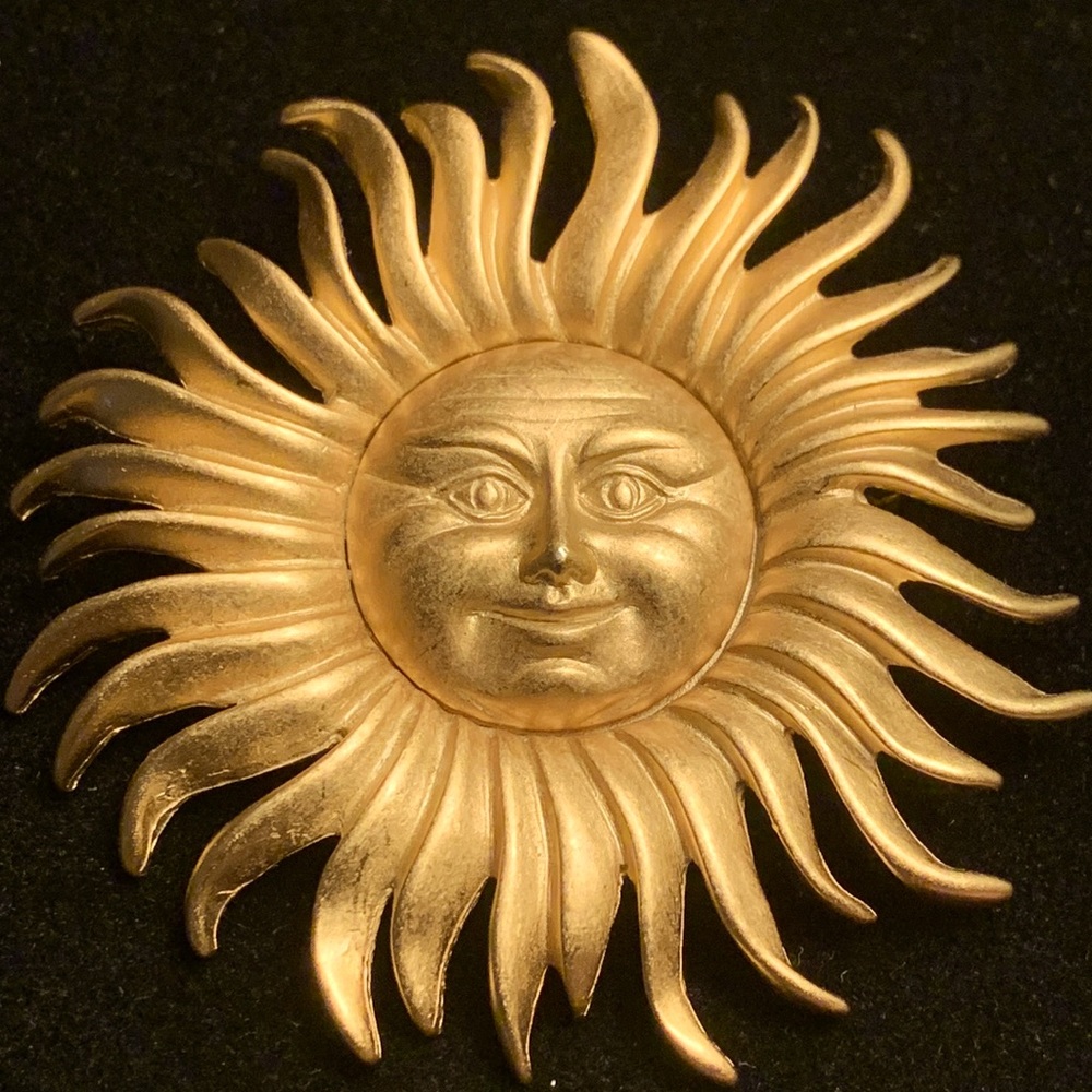 Monet Matte Gold Tone Sun Face Brooch Pin